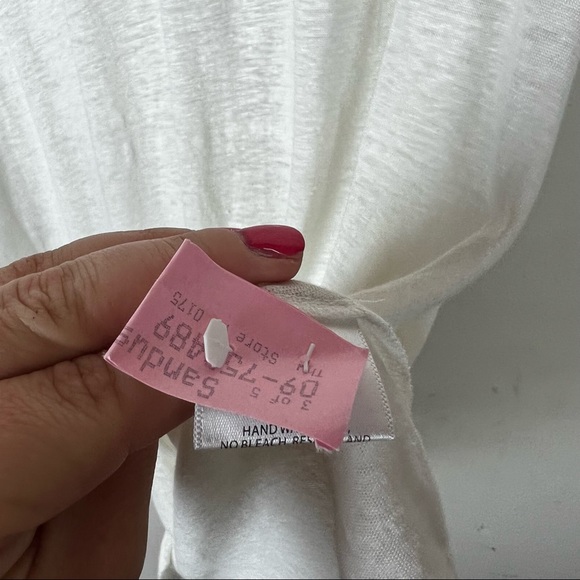 Eileen Fisher 100% Linen Heathered White Blouse Size Medium - Picture 5 of 6